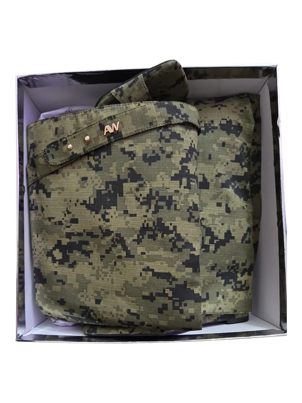 Azalea Wang Women’s Heeled Boots in Digital Olive Camo Size 11 - Picture 6 of 9